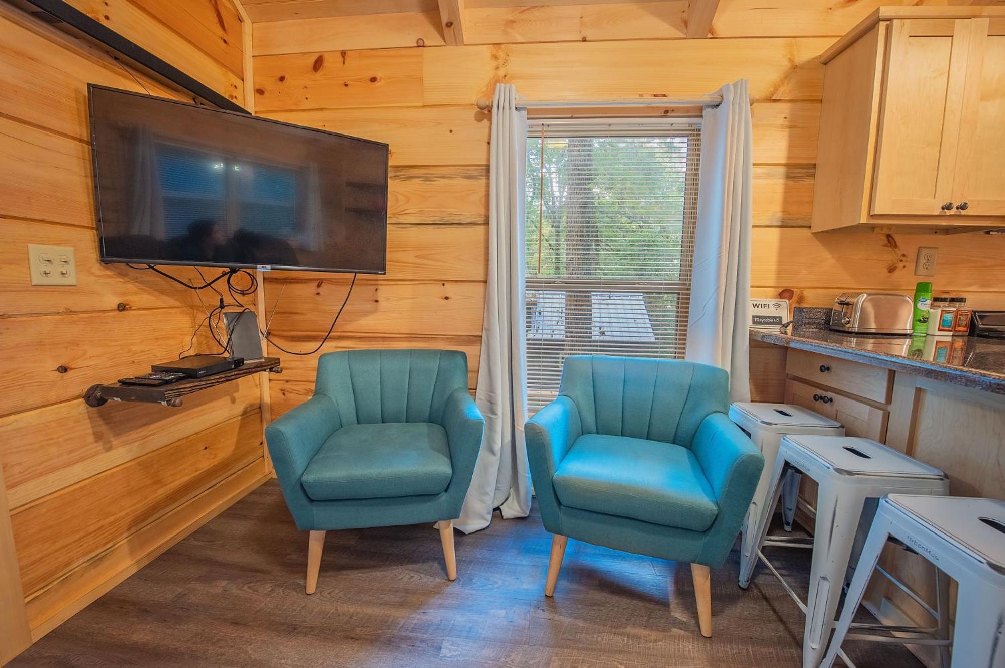 Tiny Cabin Village Private Hot Tub Lynda Cabin Chattanooga Zewnętrze zdjęcie