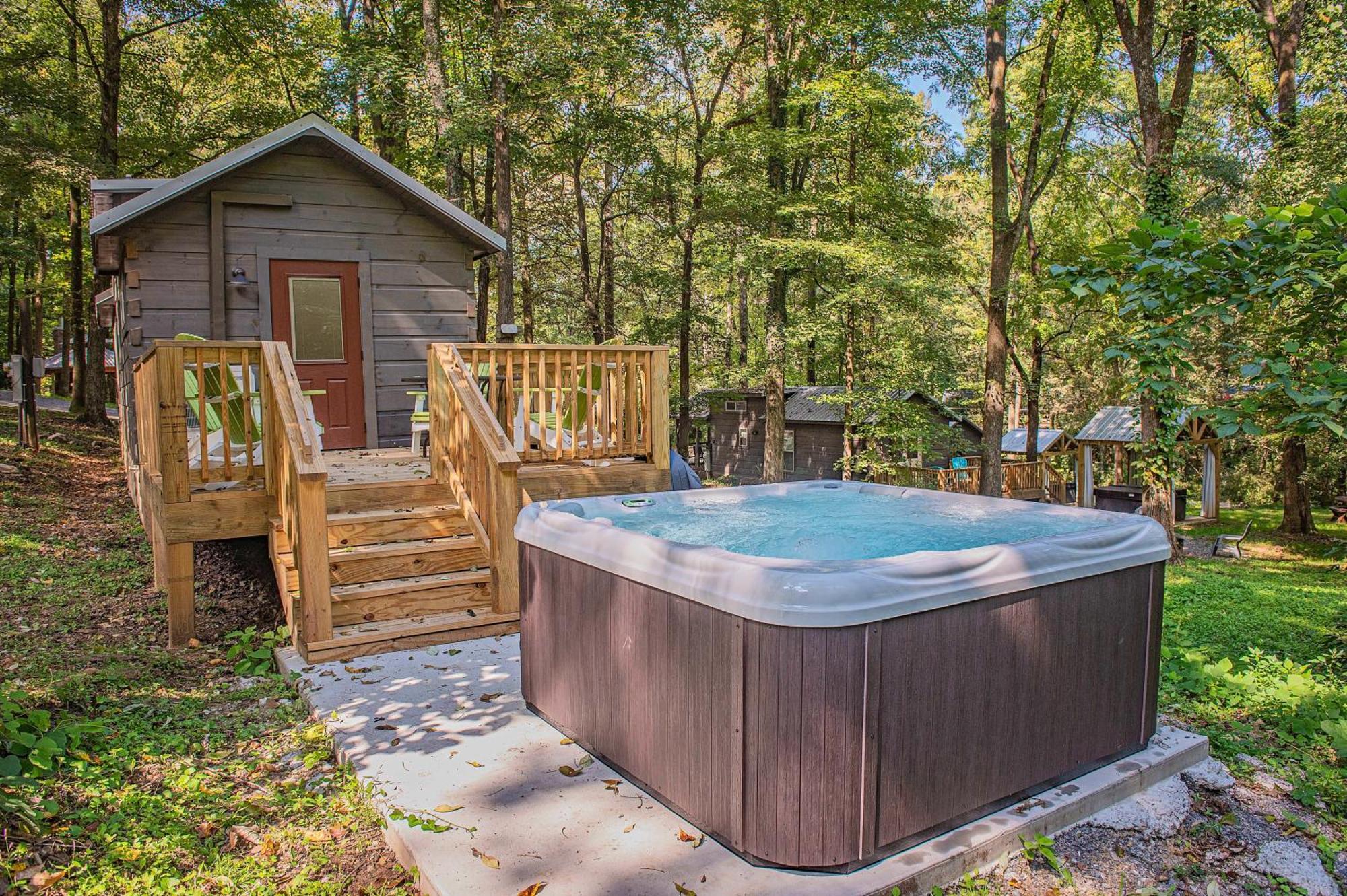 Tiny Cabin Village Private Hot Tub Lynda Cabin Chattanooga Zewnętrze zdjęcie
